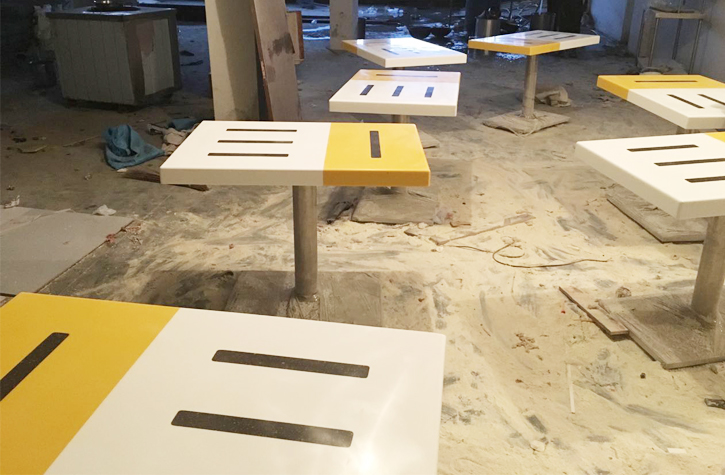 cafe table and chairs in bengalore,complete interior solutions in bangalore,interior works in bangalore